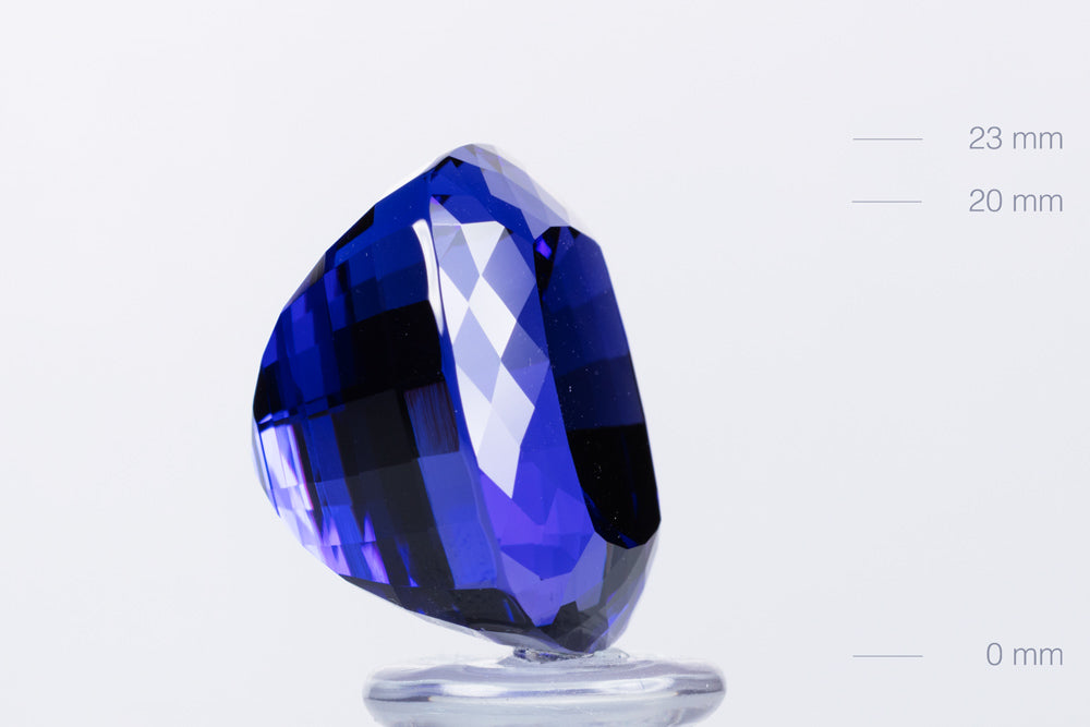 Tanzanite Cushion 65,21ct