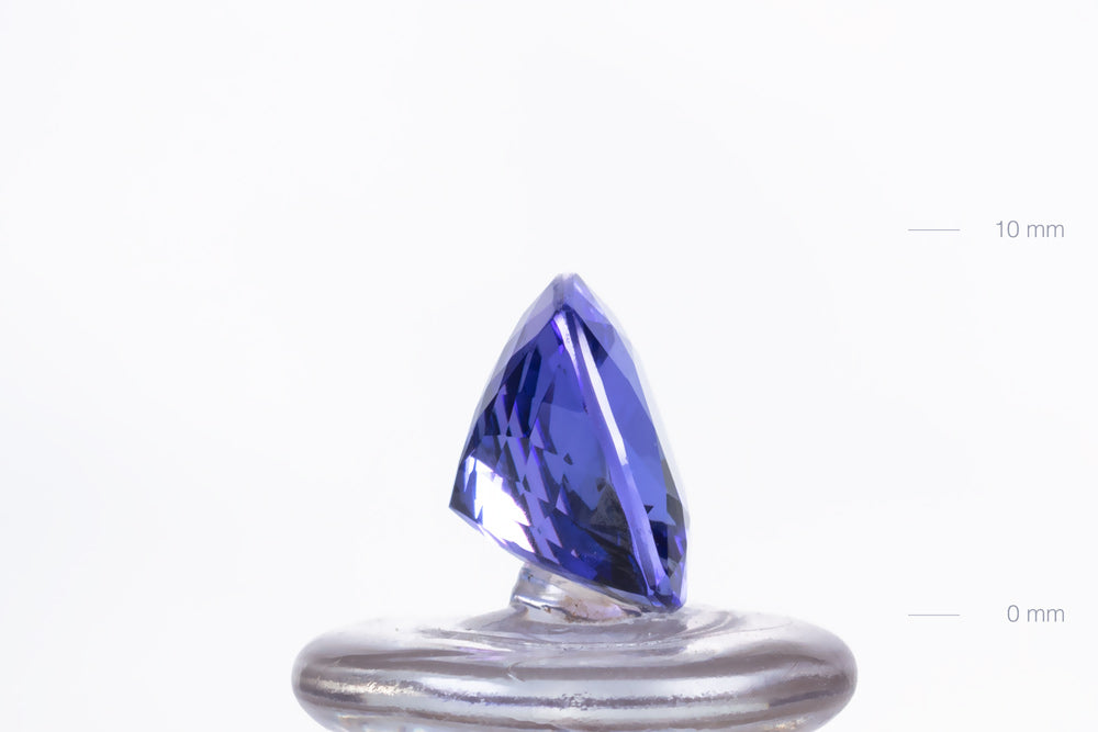 Tanzanite Cushion 4,55ct