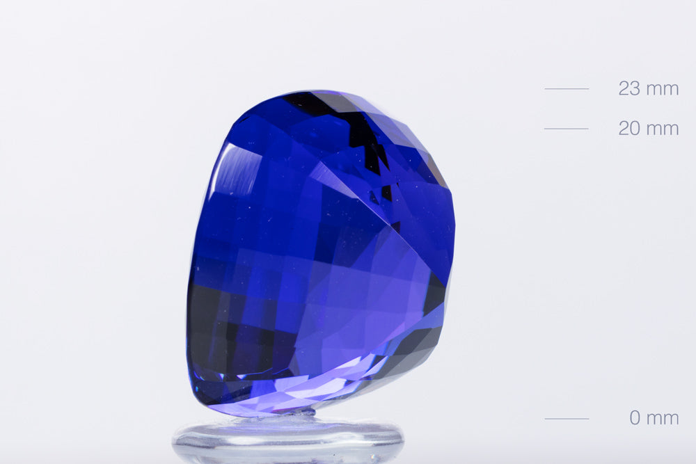 Tanzanite Cushion 65,21ct