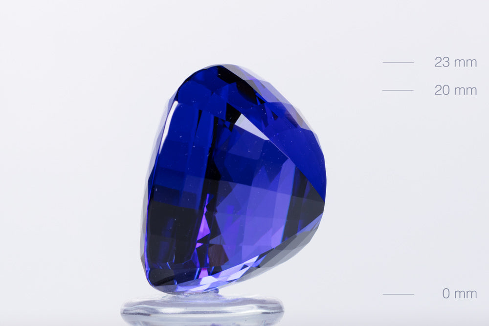 Tanzanite Cushion 65,21ct