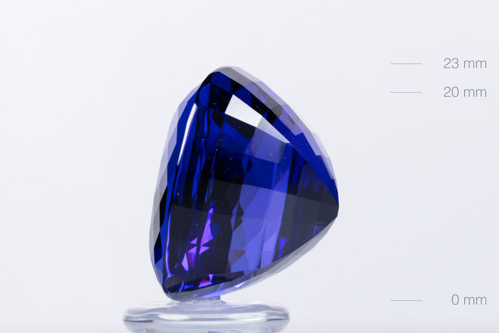 Tanzanite Cushion 65,21ct