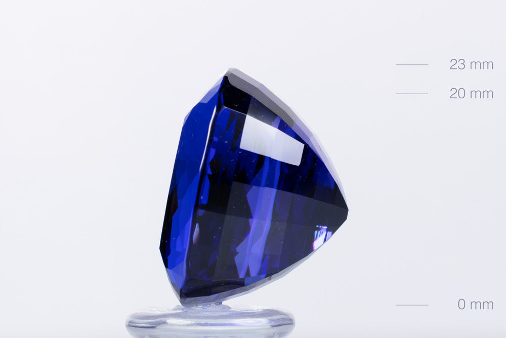 Tanzanite Cushion 65,21ct