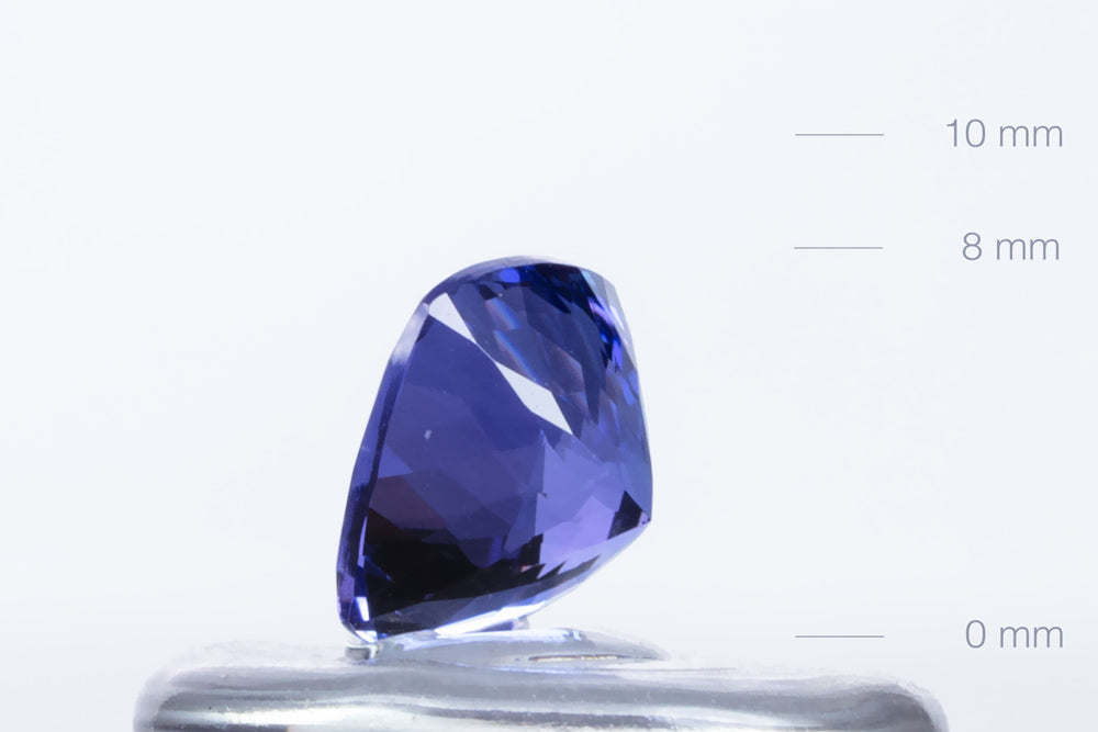 Tanzanite Cushion 2,45ct