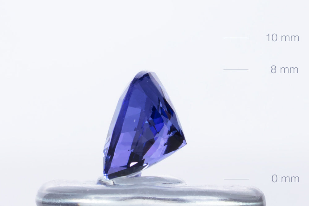 Tanzanite Cushion 2,45ct