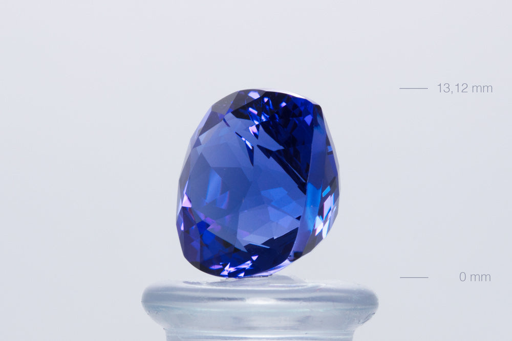 Tanzanite Cushion 12,41 ct