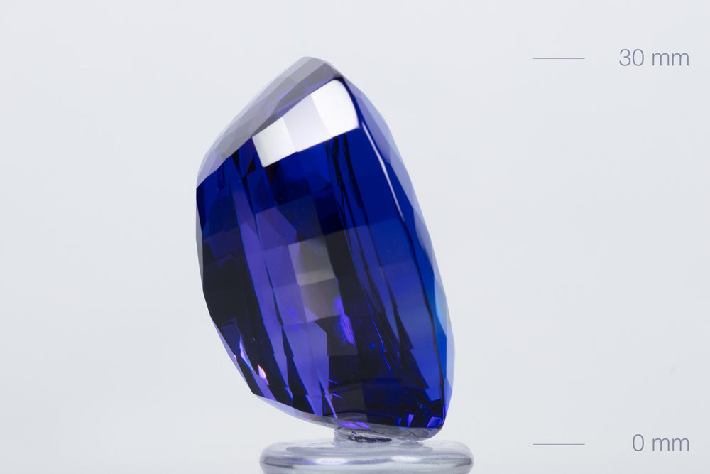 Tanzanite Cushion 92,35ct