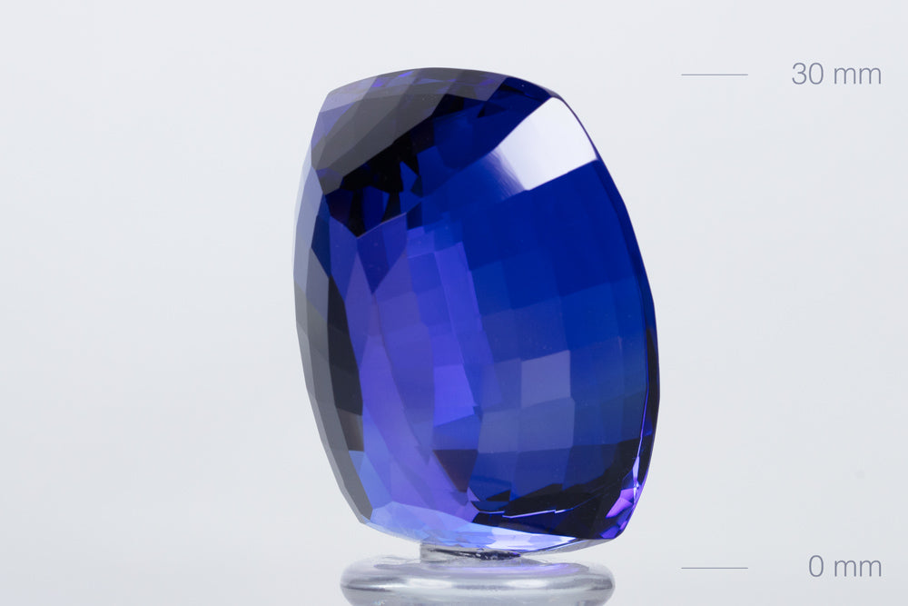 Tanzanite Cushion 92,35ct