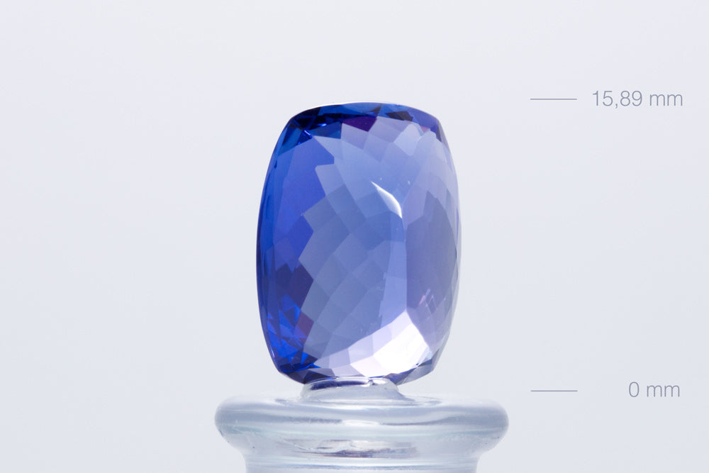Tanzanite Cushion 12,35 ct