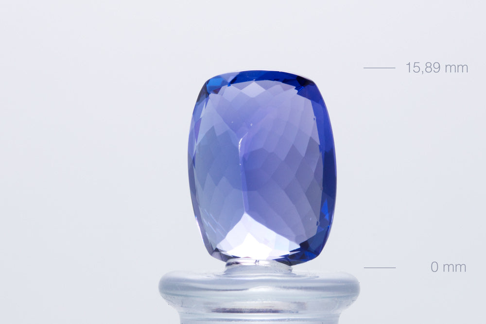 Tanzanite Cushion 12,35 ct