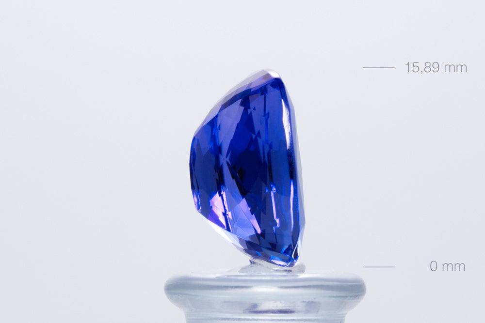 Tanzanite Cushion 12,35 ct