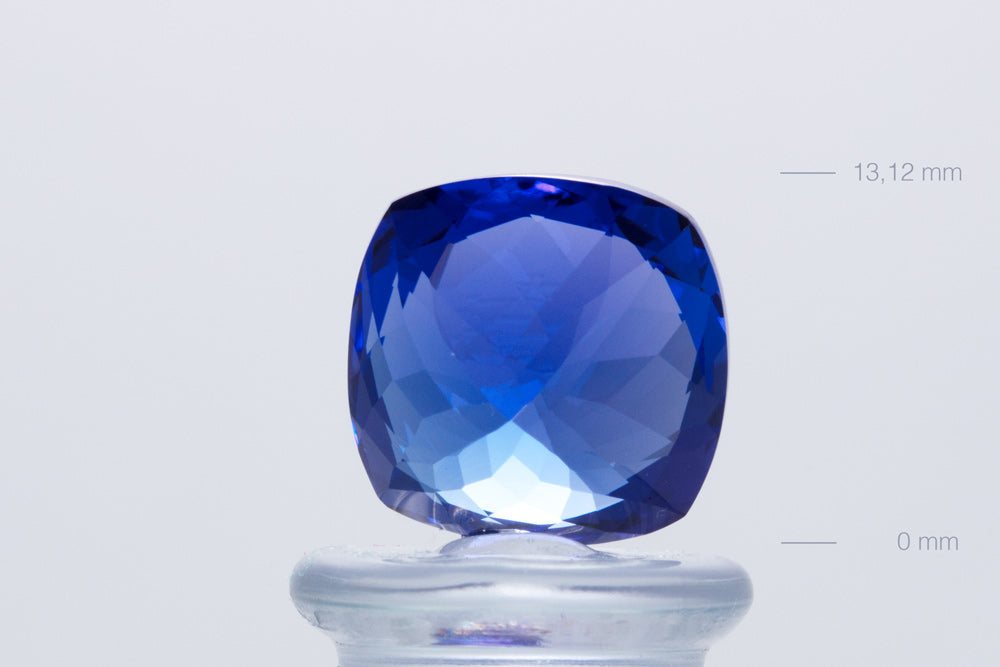 Tanzanite Cushion 12,41 ct