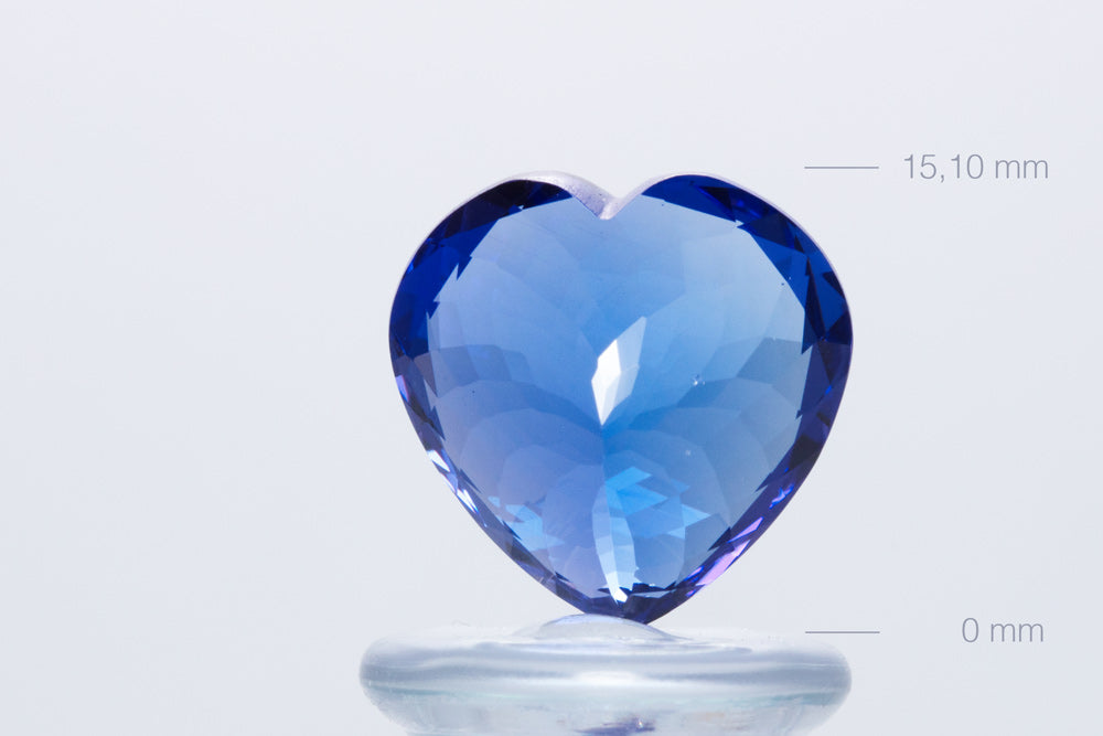 Tanzanite Heart 27,09 ct