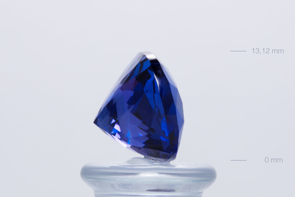 Tanzanite Cushion 12,41 ct
