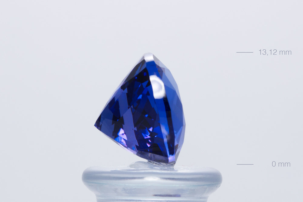 Tanzanite Cushion 12,41 ct