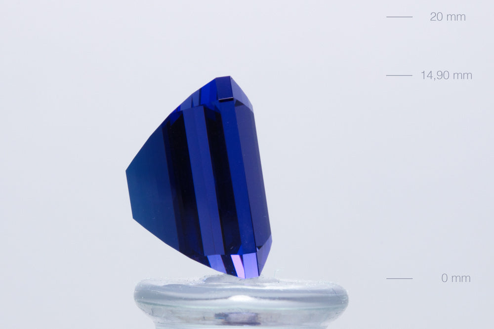 Tanzanite Emerald 15,54 ct