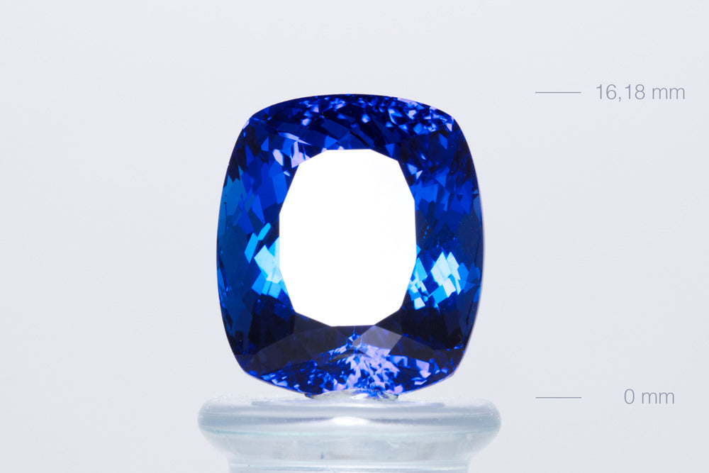 Tanzanite Cushion 20,54 ct