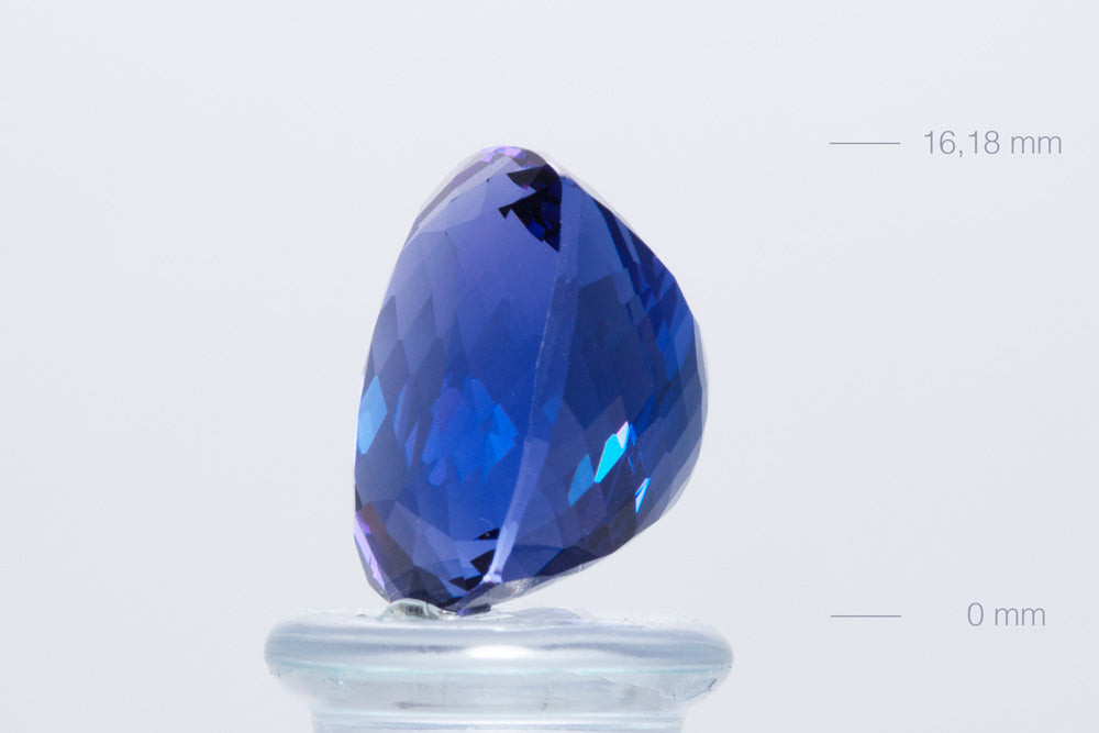 Tanzanite Cushion 20,54 ct