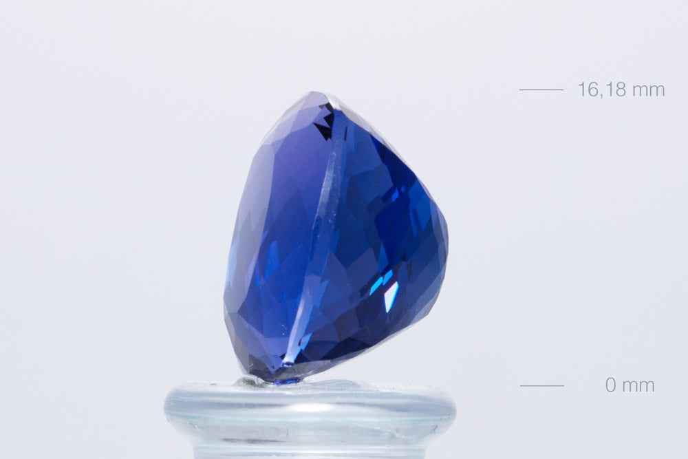 Tanzanite Cushion 20,54 ct
