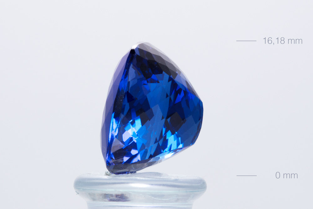 Tanzanite Cushion 20,54 ct