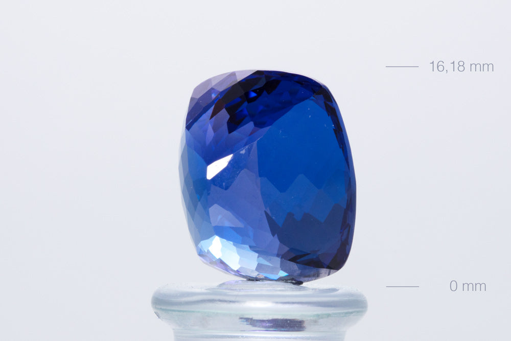 Tanzanite Cushion 20,54 ct