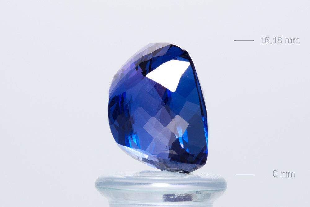 Tanzanite Cushion 20,54 ct