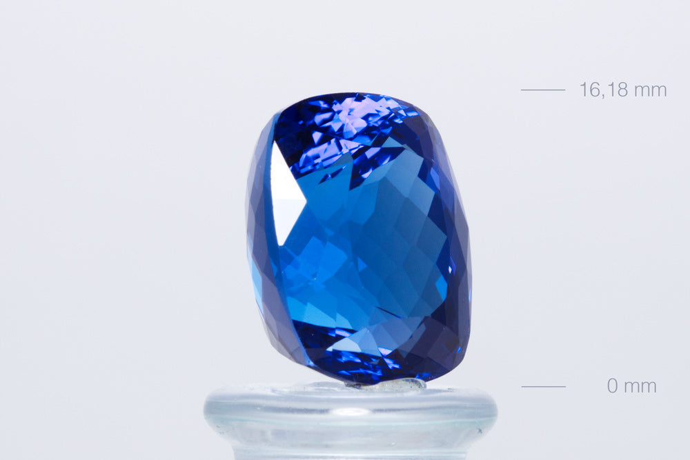 Tanzanite Cushion 20,54 ct