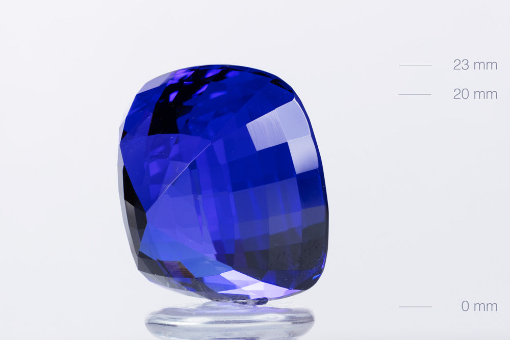 Tanzanite Cushion 65,21ct