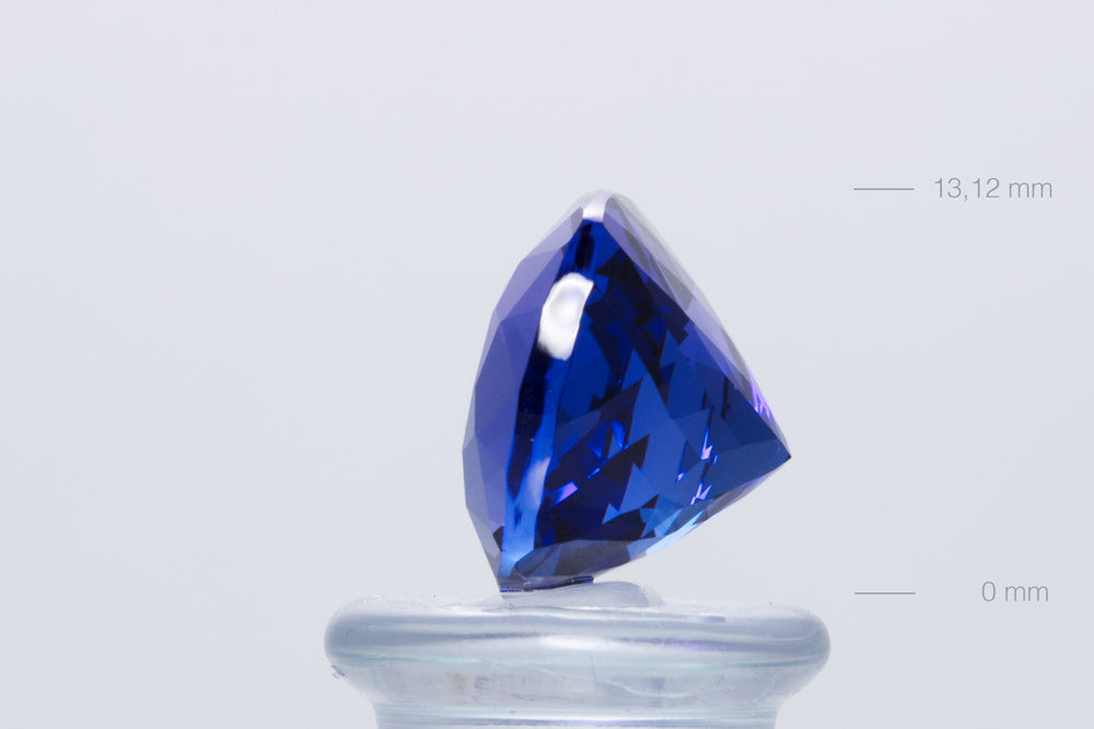 Tanzanite Cushion 12,41 ct