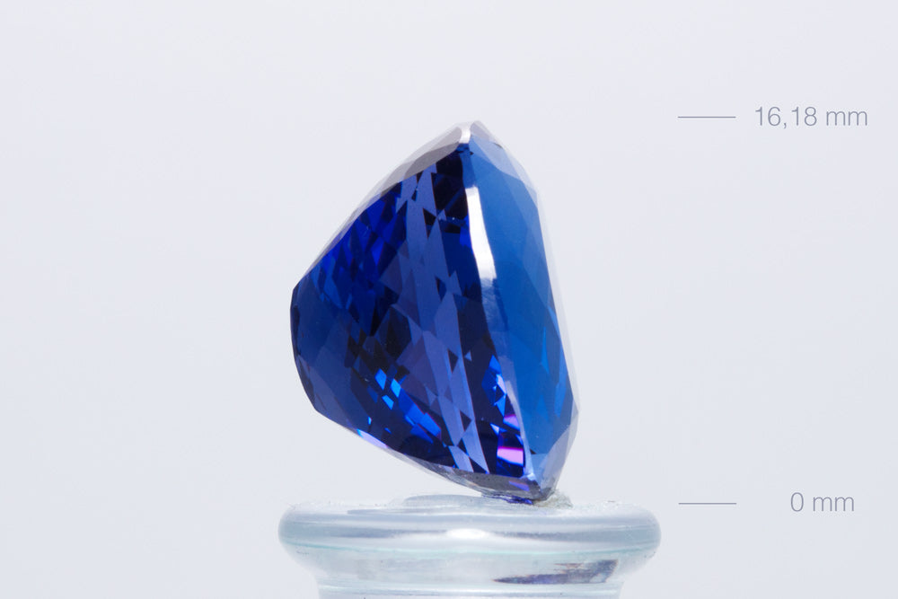 Tanzanite Cushion 20,54 ct